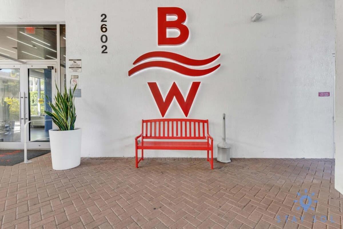 Balcony - Pool - Near Beach - Gym Холандейл Бийч Екстериор снимка