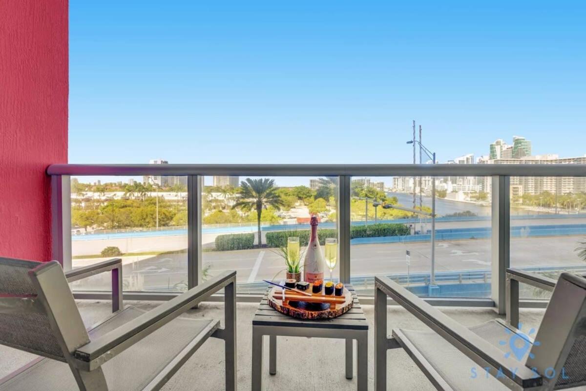Balcony - Pool - Near Beach - Gym Холандейл Бийч Екстериор снимка
