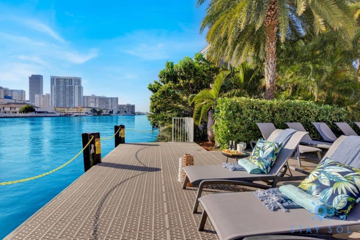 Balcony - Pool - Near Beach - Gym Холандейл Бийч Екстериор снимка